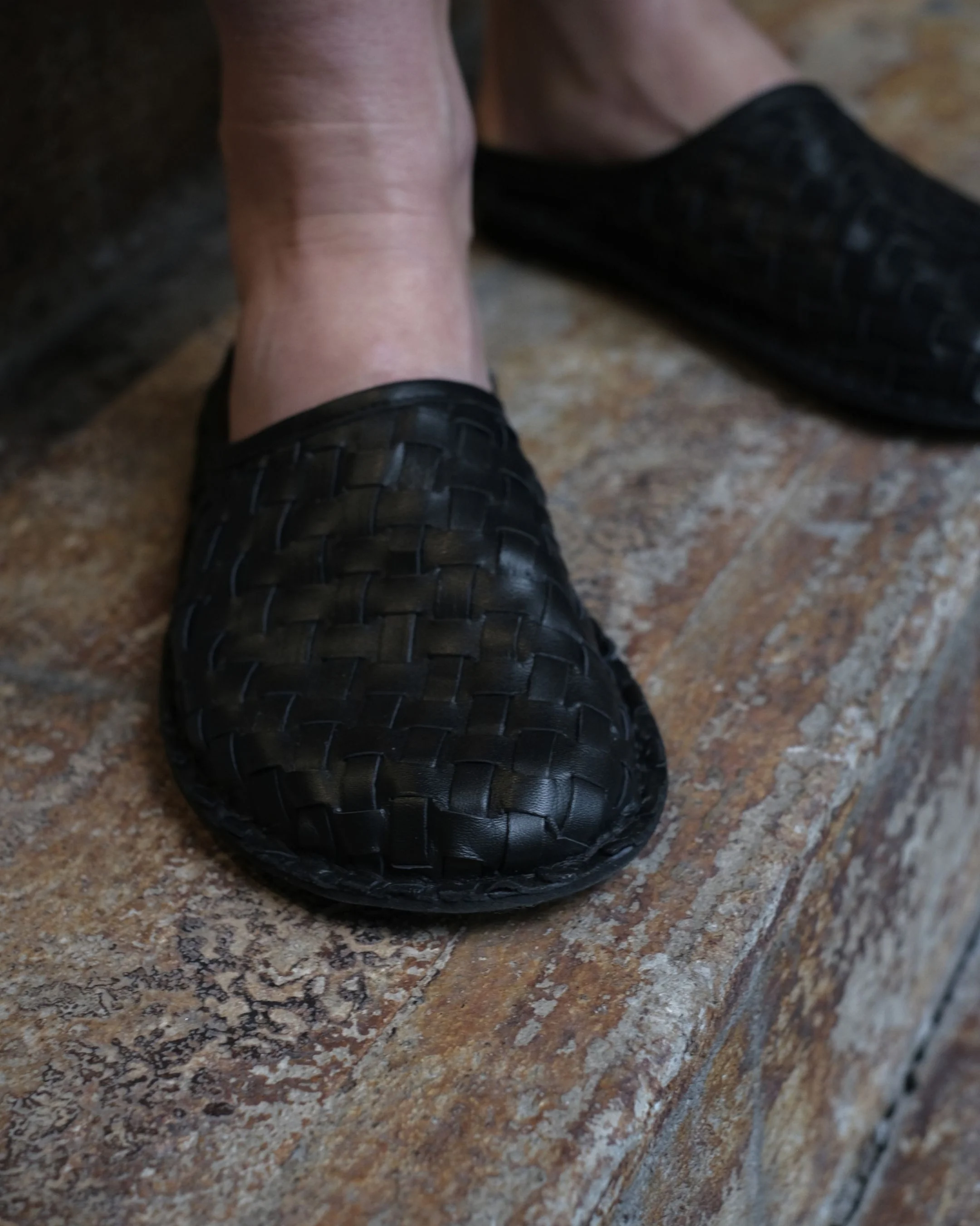 ROMA Woven Leather Preto Black - Image 6